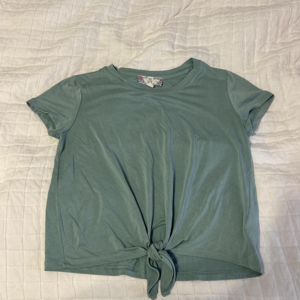 Sage Green Tie Shirt! Size small!